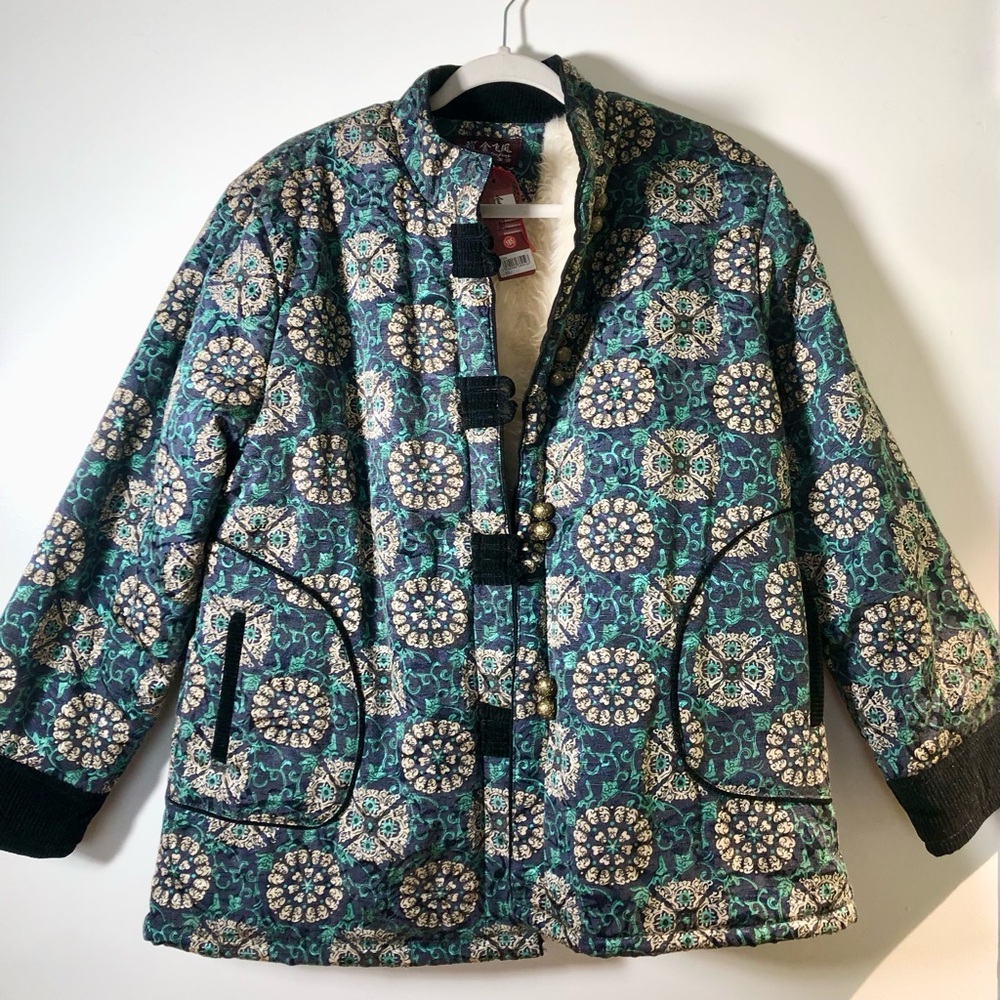 Printed Quilted Traditional Coat Button Up with Faux-Fur Interior Lining Women L